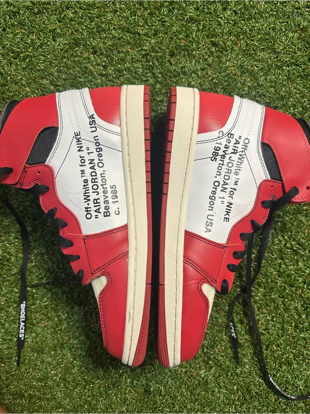 Off-White Air Jordan 1 Retro High OG - Picture 9 of 10